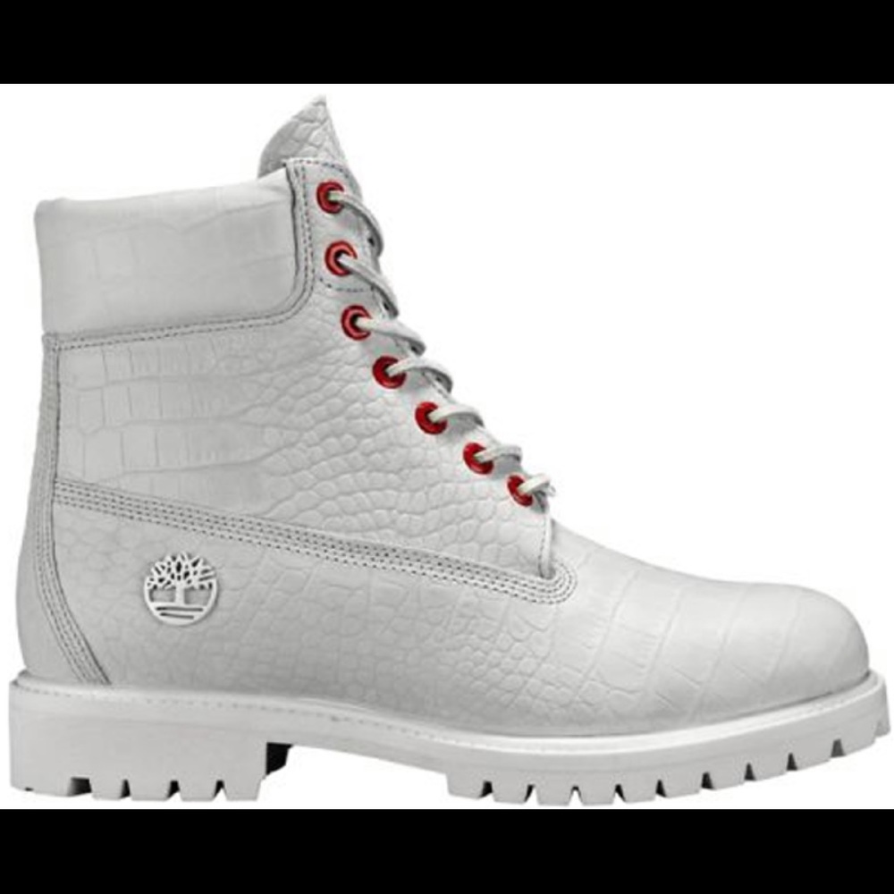 Timberland limited edition!! Sold out everywhere!!